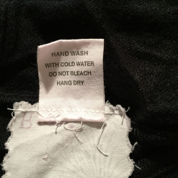 RYU | Black tie waist cardigan w/pockets - Picture 5 of 5